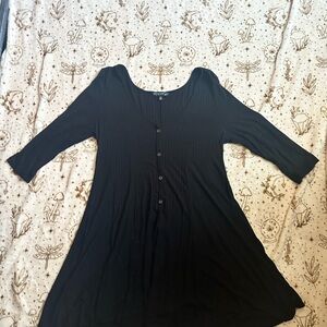 Elegant Black Button-Down Dress / Tunic